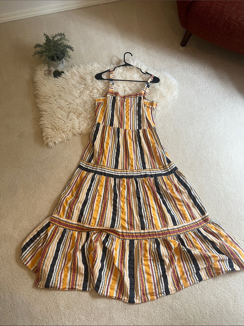 LOFT Striped Tiered Maxi Dress in Mustard, Black & Cream size 8/med 100% cotton